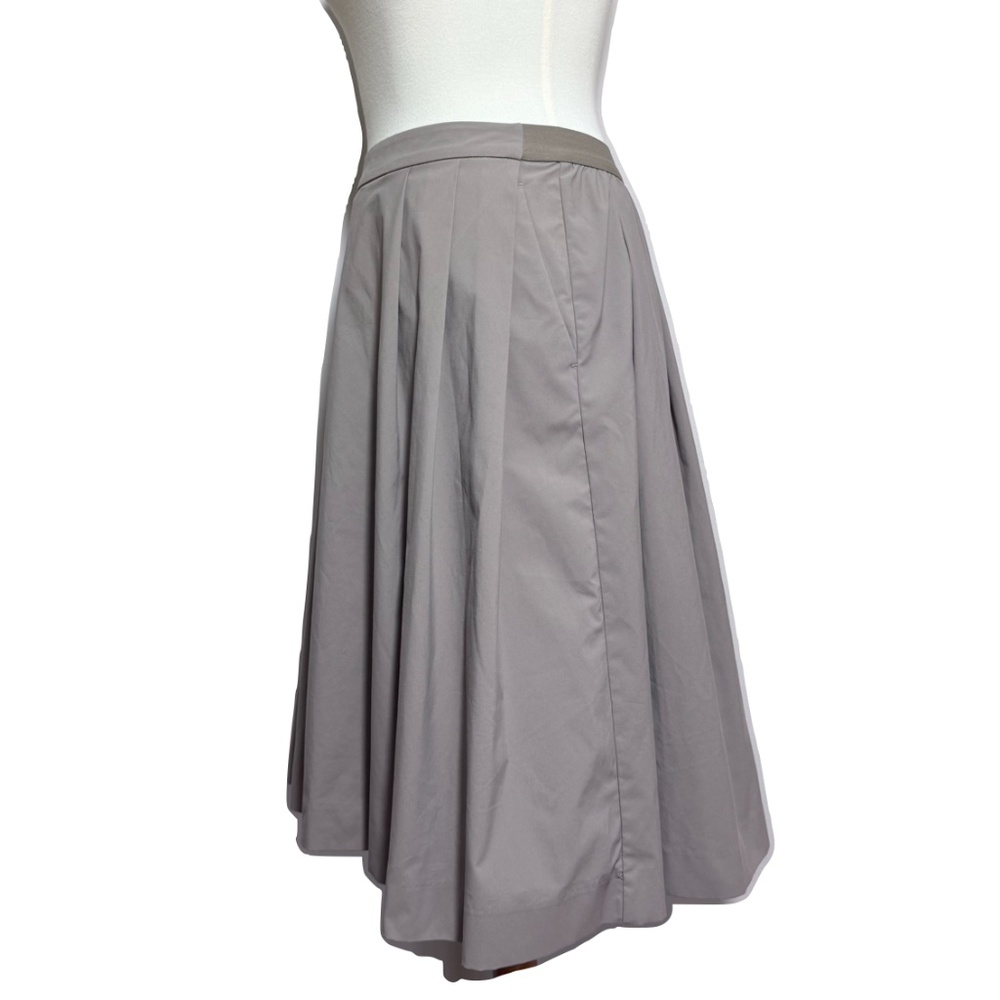 Uniqlo Volume Midi Skirt in Taupe Size Medium - Picture 2 of 9